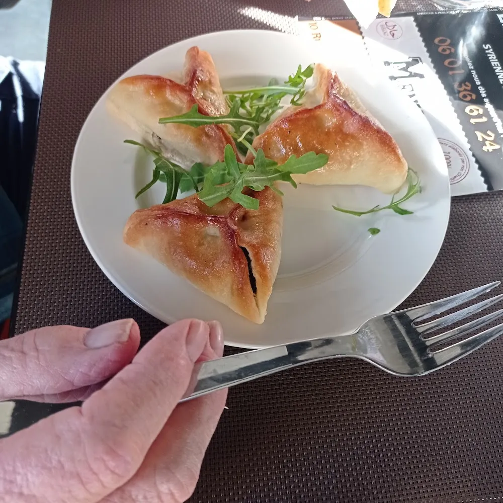 Fatayere Aux Épinards